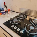Apartmán Royal - 5 Min From Train Station & Private Parking *