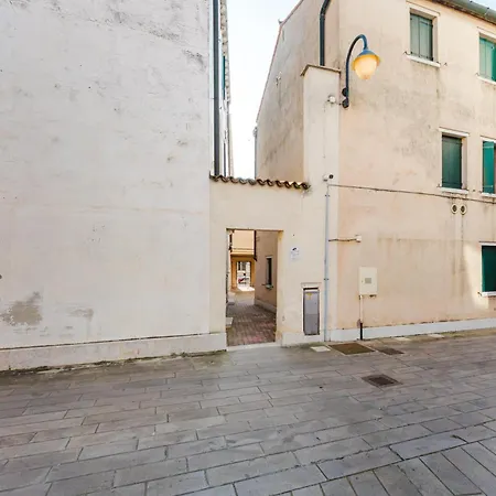 Lejlighed Royal - 5 Min From Train Station & Private Parking *